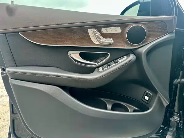 Mercedes-Benz GLC 2022