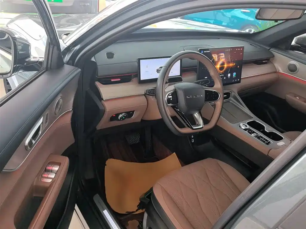Chery Tiggo 8 PLUS 2024 — фото 16