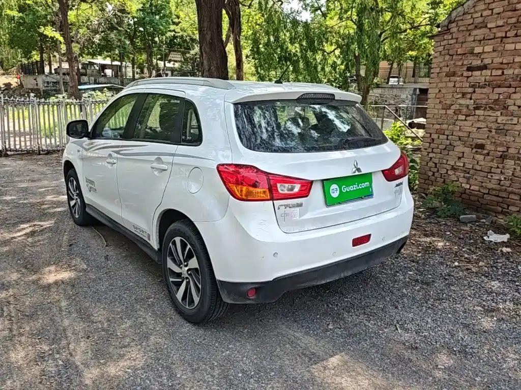 Mitsubishi ASX 2017 — фото 23