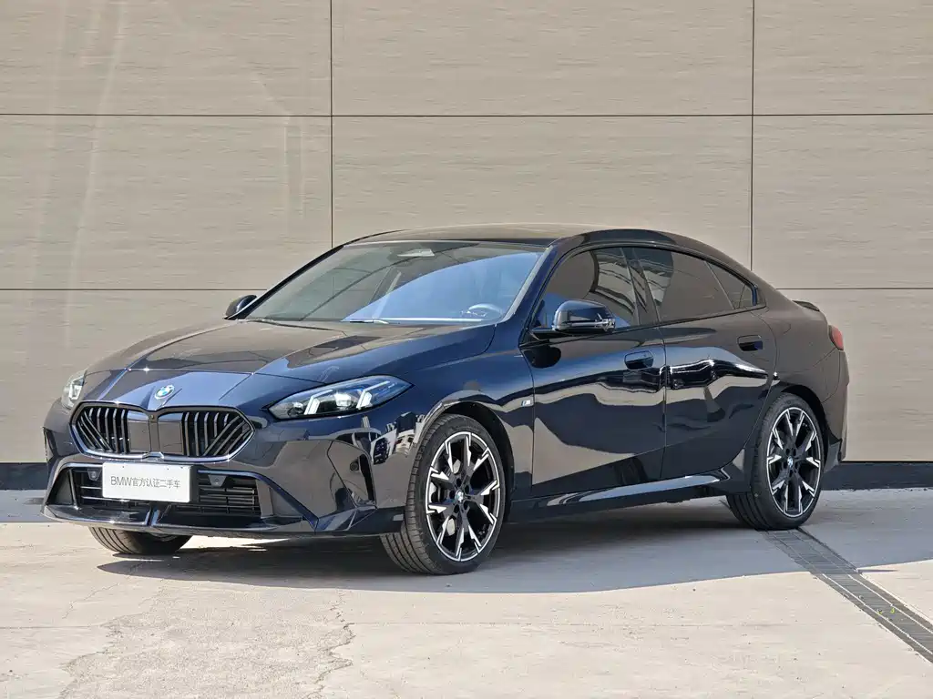 BMW 2 Series 2025 — фото 1