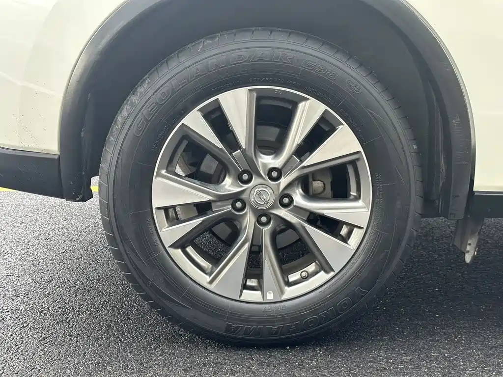 Nissan Murano 2017 — фото 21