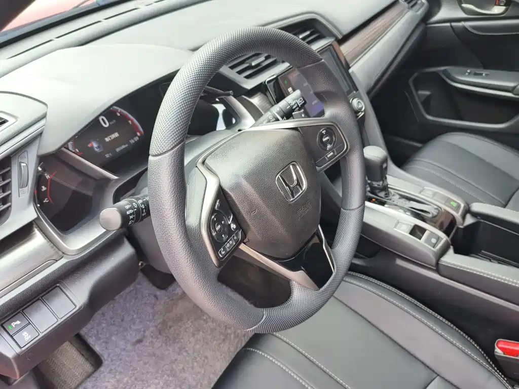 Honda Civic 2020 — фото 14