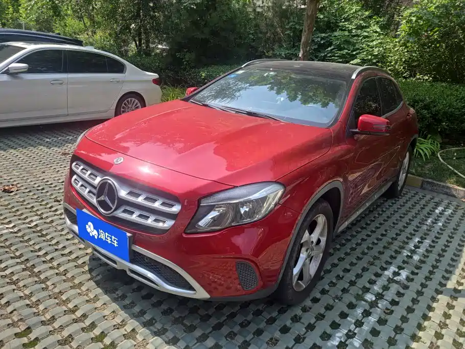 Mercedes-Benz GLA 2018 — фото 1