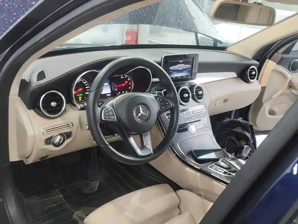 Mercedes-Benz C-Class 2015 — фото 10