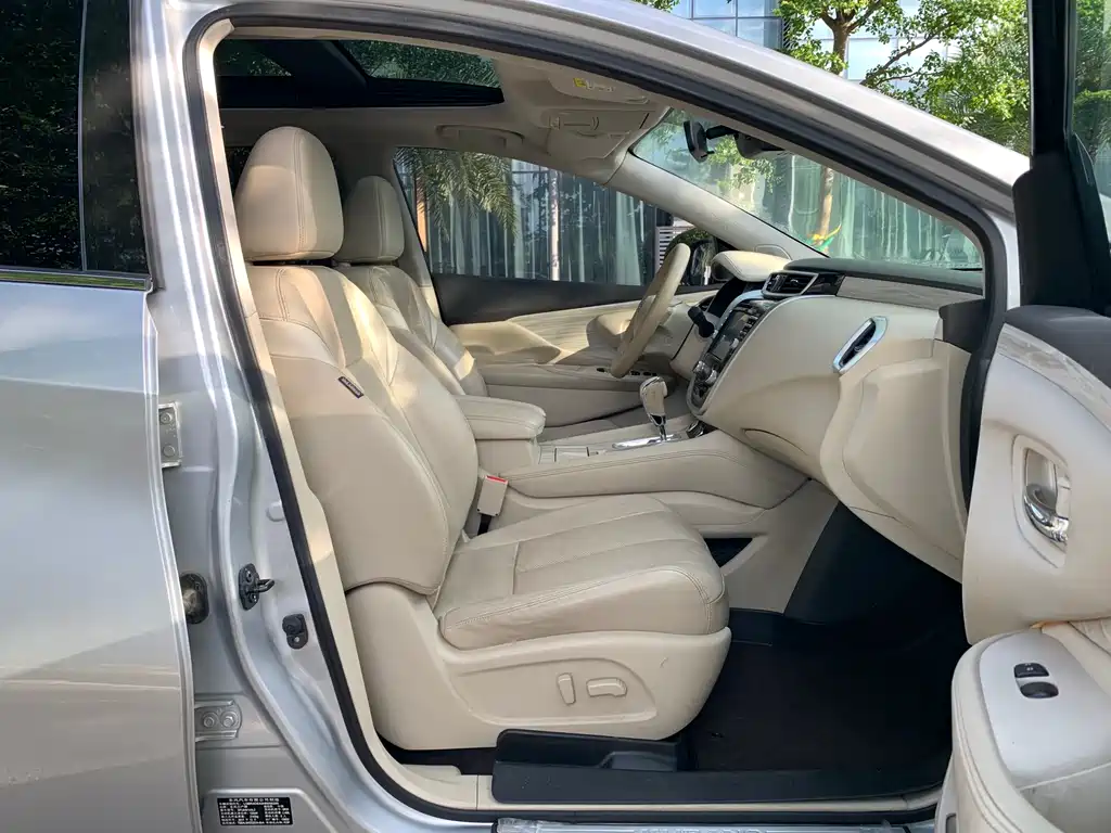 Nissan Murano 2018 — фото 20