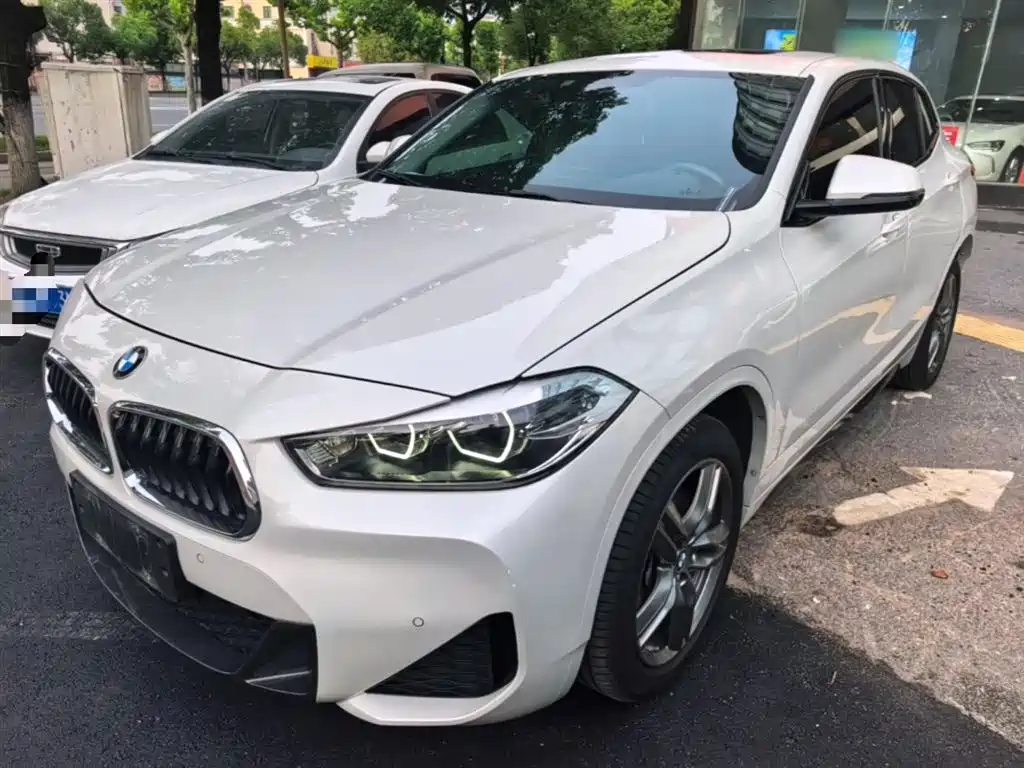 BMW X2 2022 — фото 2