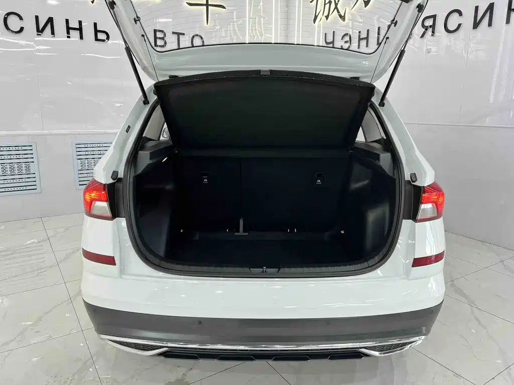 Skoda Kamiq 2023 — фото 17