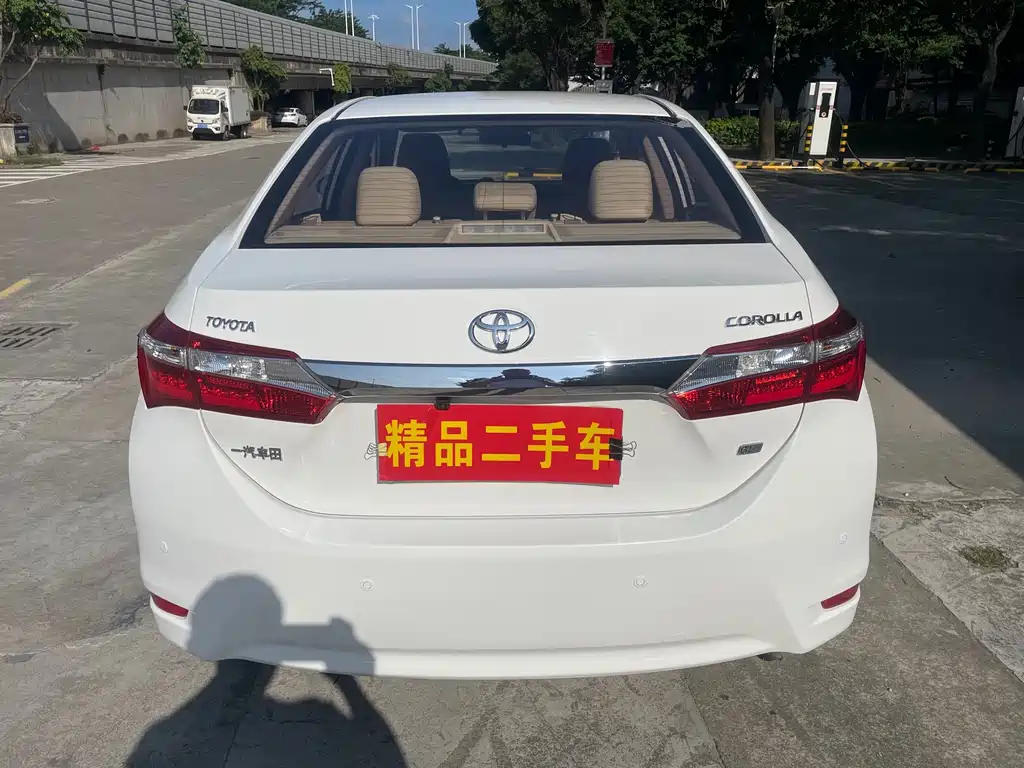 Toyota Corolla 2015