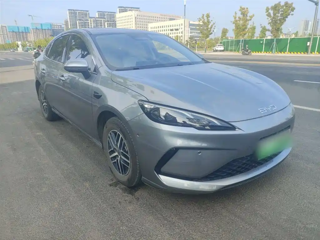 BYD Seal 05 DM-i 2025 — фото 4