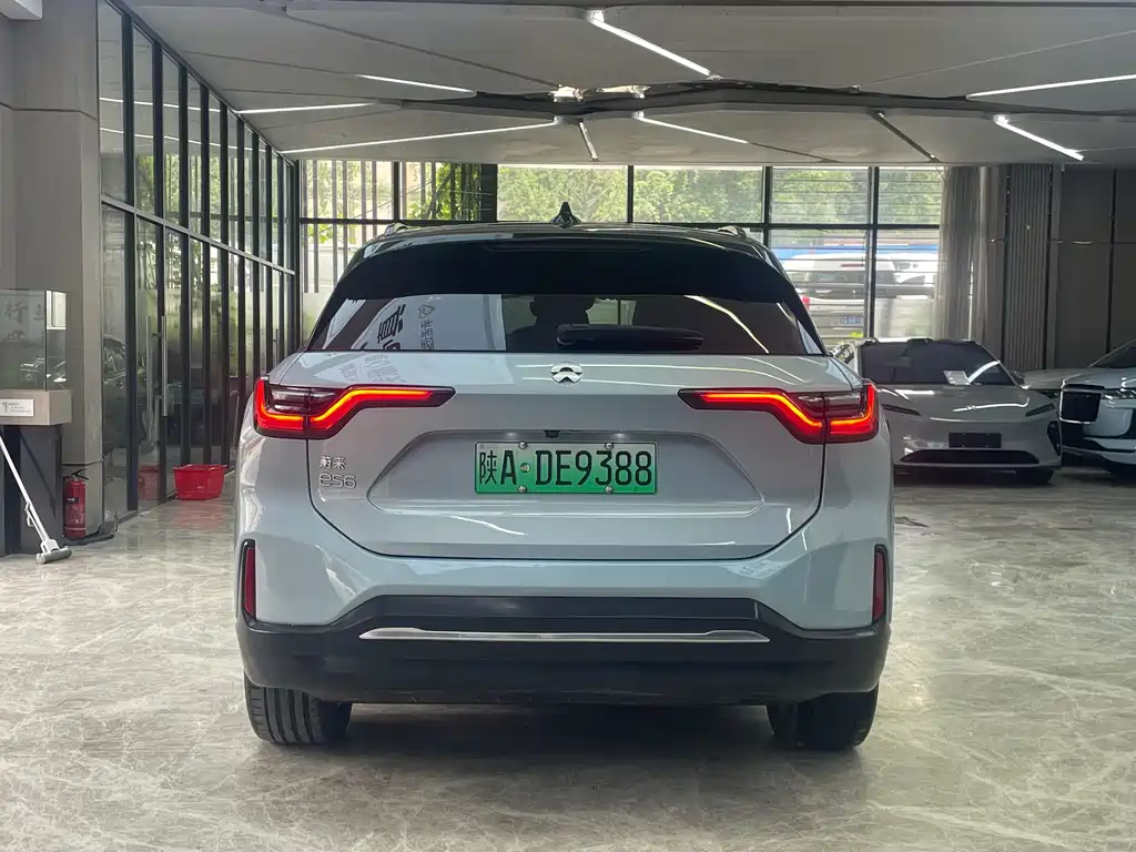 NIO ES6 2021