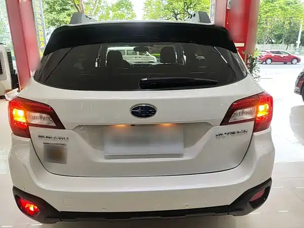 Subaru Outback 2017