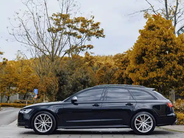 Audi A6 2015