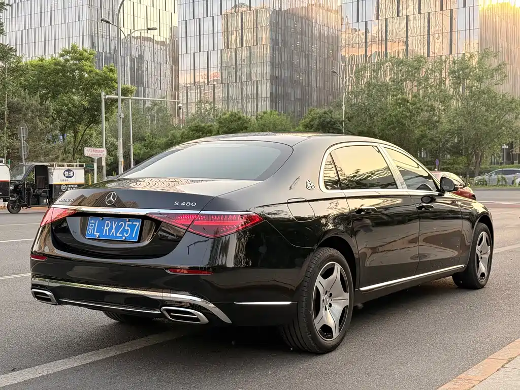 Mercedes-Benz S-Class 2025 — фото 4