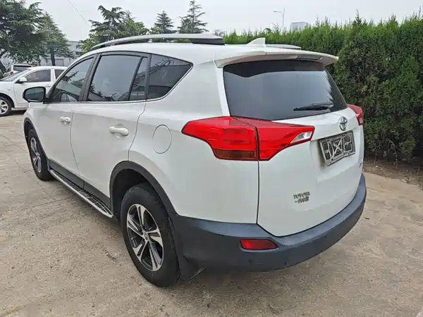 Toyota RAV4 2016