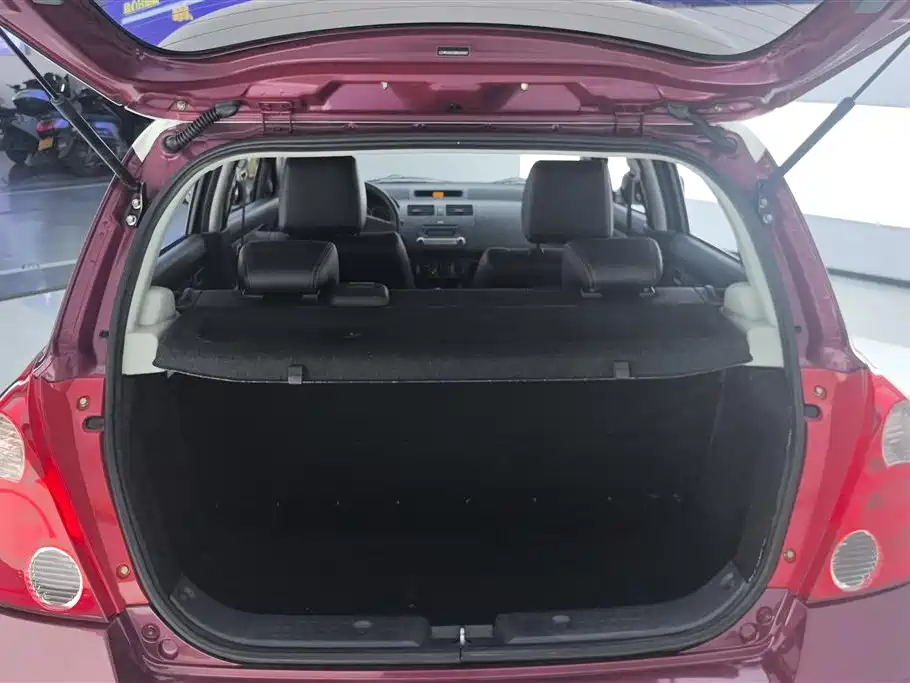 Suzuki Swift 2017 — фото 4
