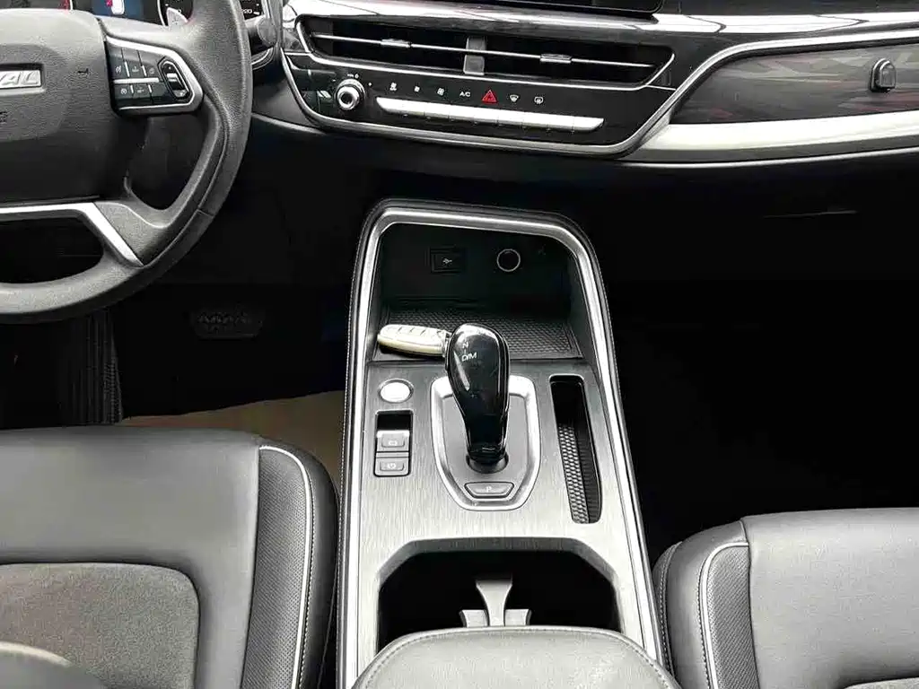 Haval H6 2022 — фото 11
