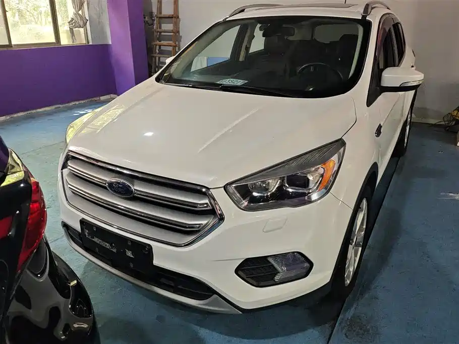 Ford Kuga 2019 — фото 2