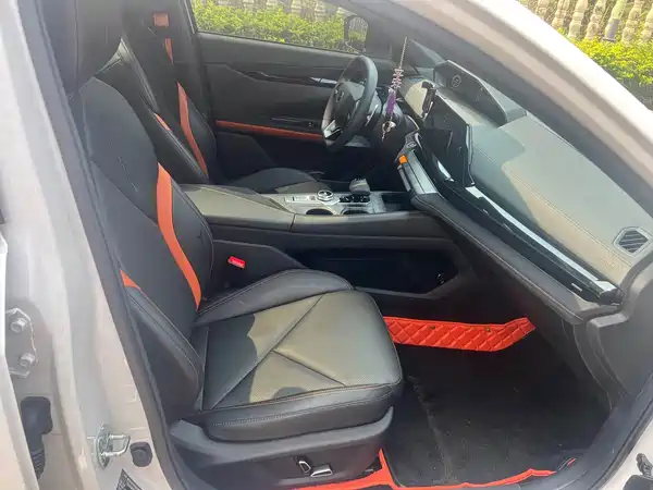Changan UNI-V 2023