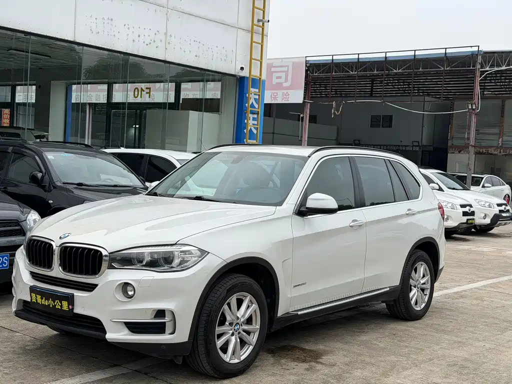BMW X5 2015 — фото 1