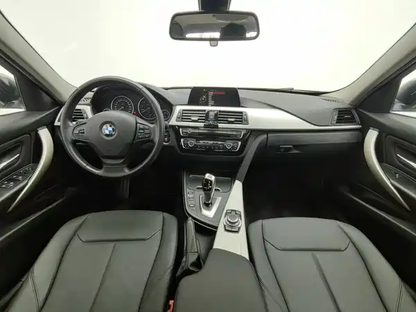 BMW 3 Series 2016