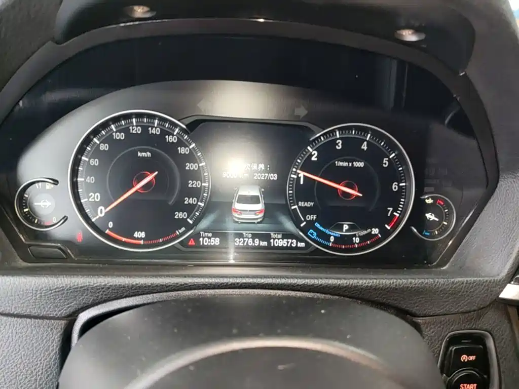 BMW 3 Series 2018 — фото 12