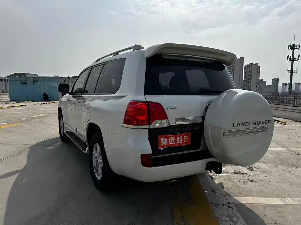 Toyota Land Cruiser 2016