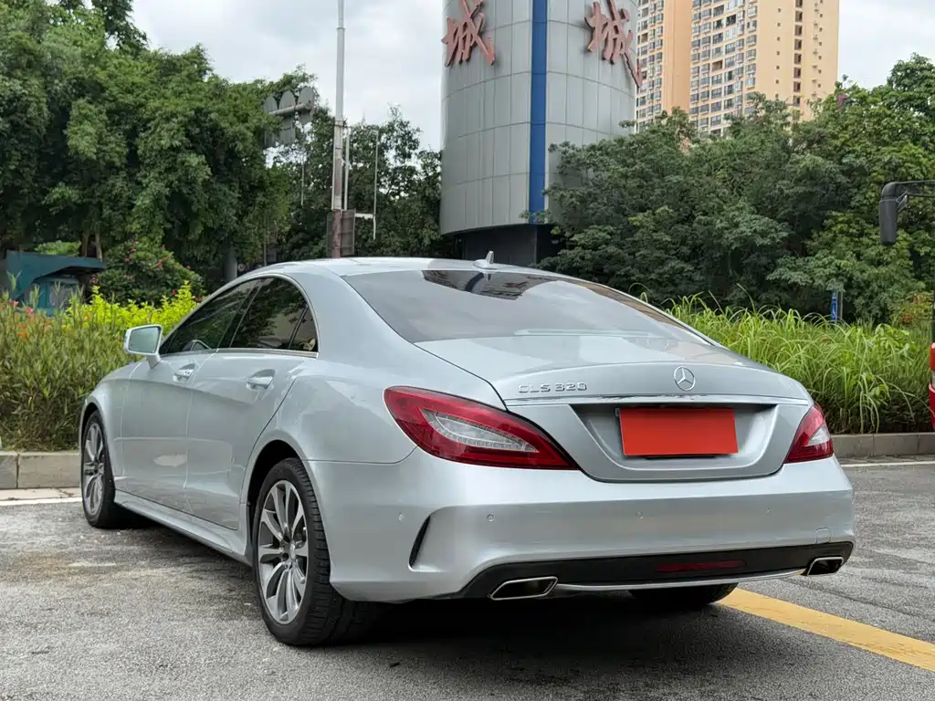 Mercedes-Benz CLS 2015 — фото 4