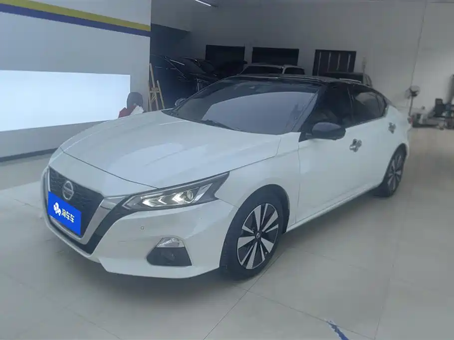 Nissan Teana 2021
