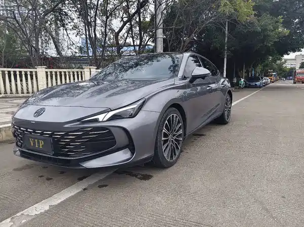 MG MG7 2023