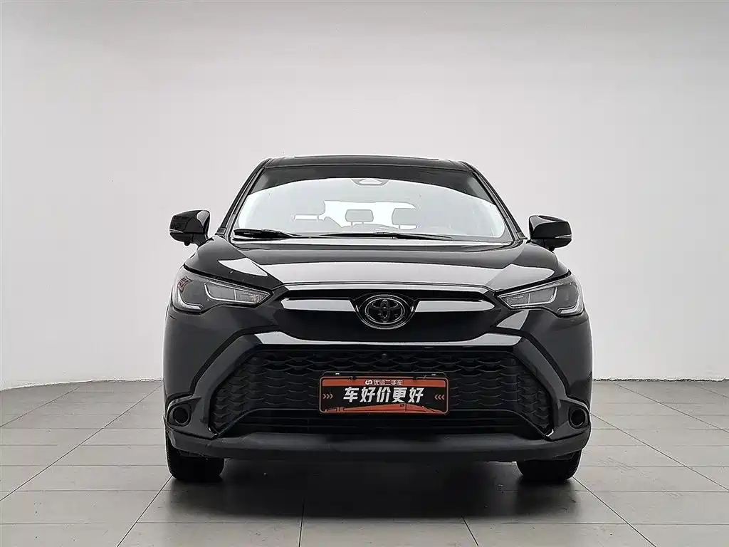 Toyota Frontlander 2024