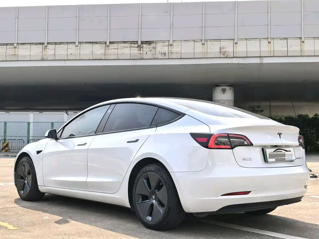 Tesla Model 3 2021 — фото 5