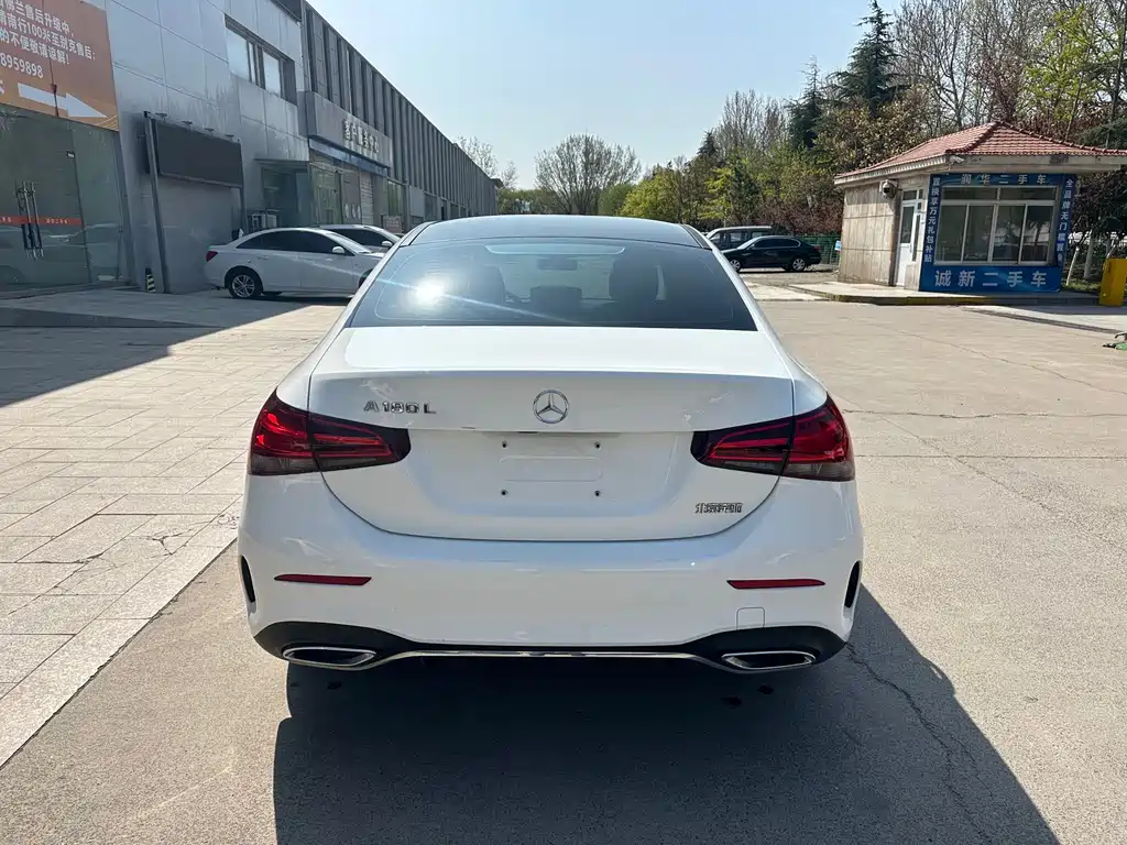 Mercedes-Benz A-Class 2020 — фото 5