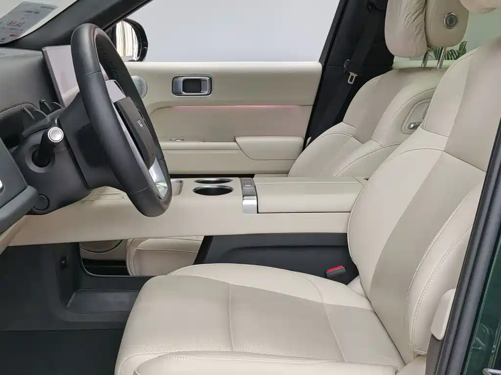 Li Auto Li L8 2024