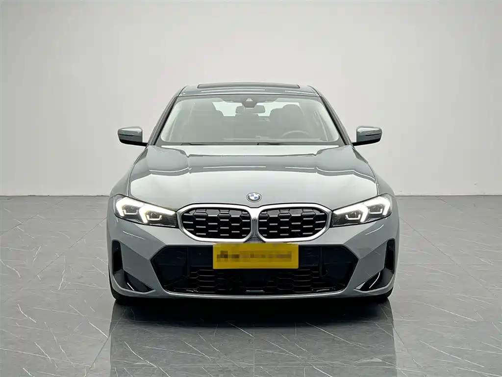 BMW 3 Series 2025