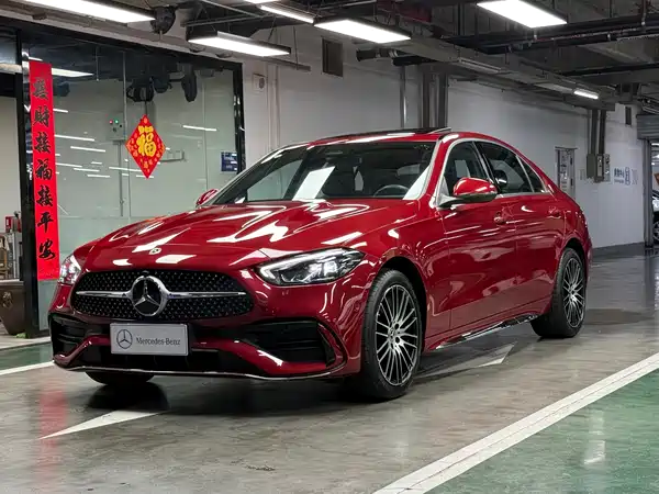 Mercedes-Benz C-Class 2024