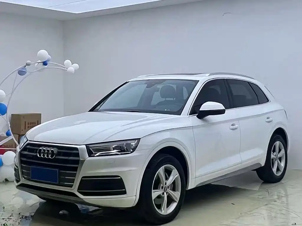 Audi Q5L 2019 — фото 2