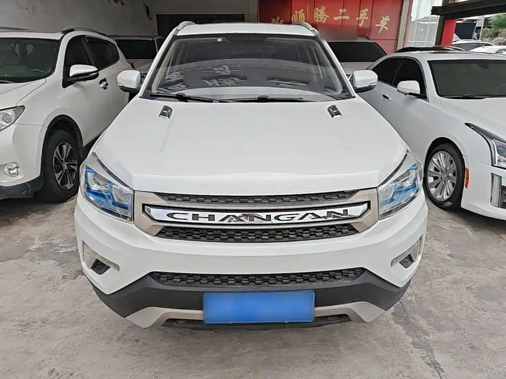 Changan CS75 2016 — фото 3