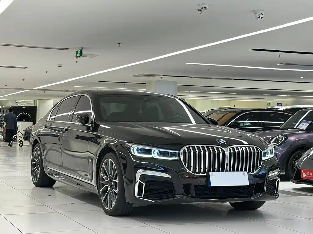 BMW 7 Series 2020 — фото 3