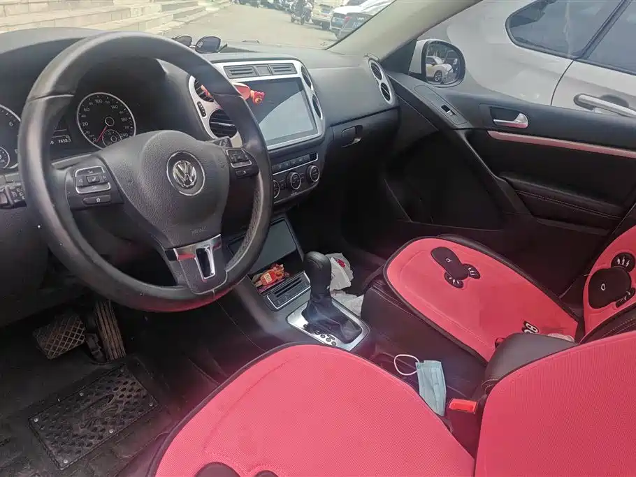 Volkswagen Tiguan 2018 — фото 12