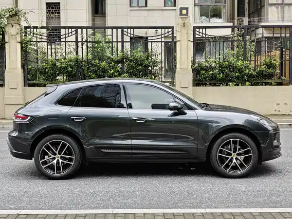 Porsche Macan 2023