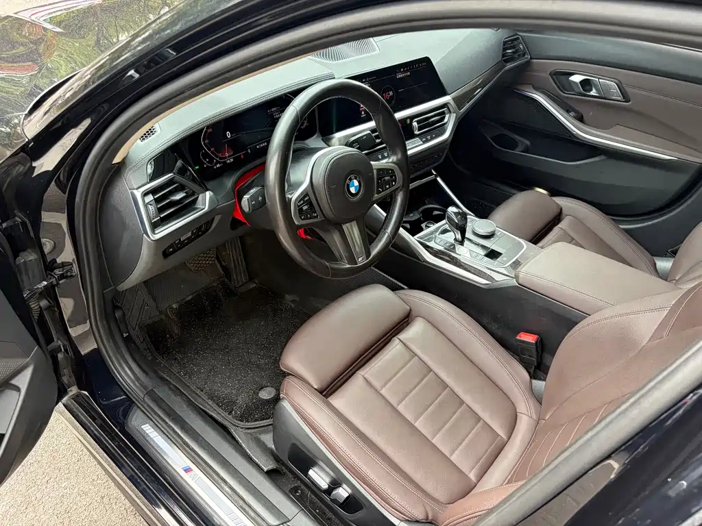 BMW 3 Series 2021
