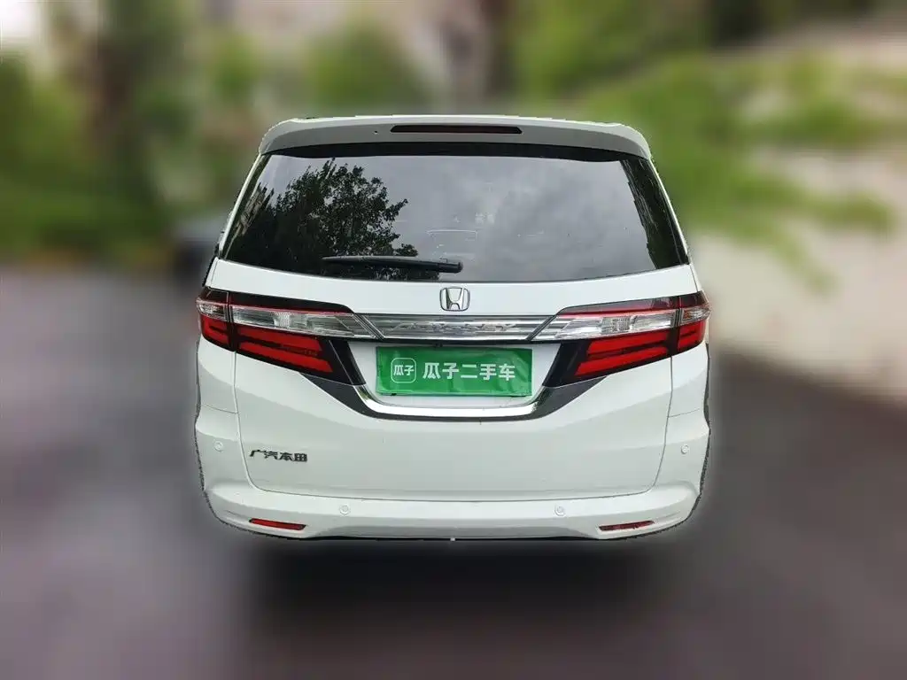 Honda Odyssey 2016 — фото 12