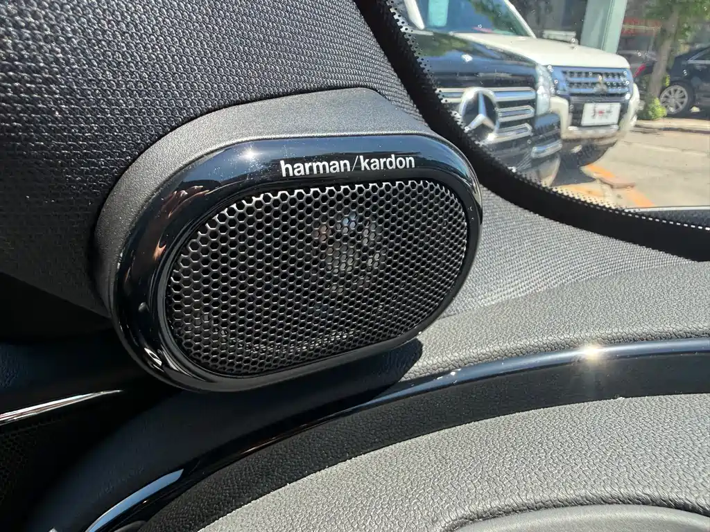 MINI Clubman 2023 — фото 14