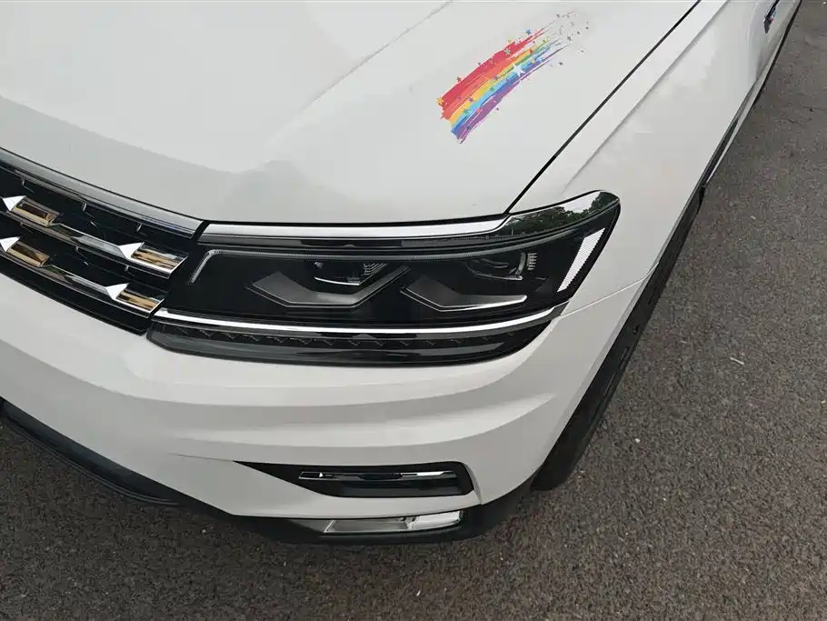 Volkswagen Tiguan L 2017 — фото 5