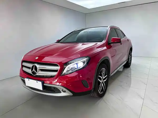 Mercedes-Benz GLA 2016