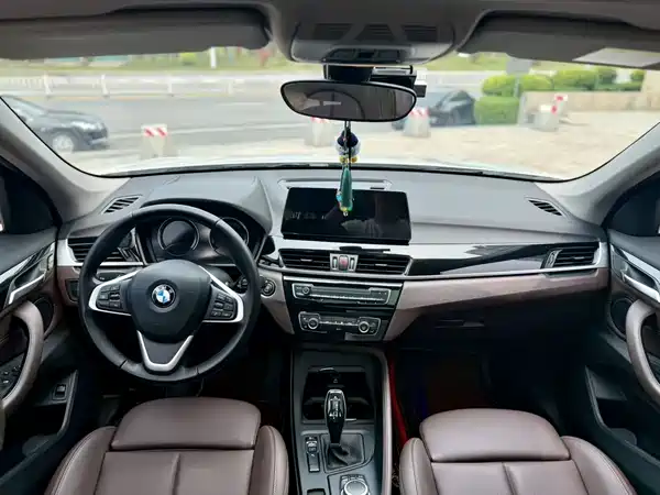 BMW X1 2020