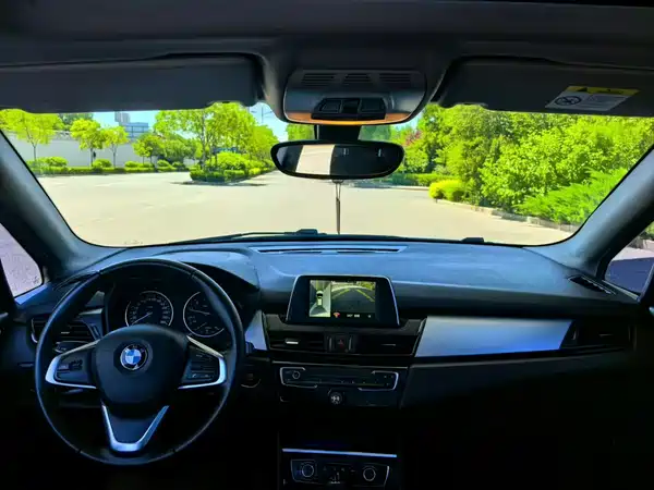 BMW 2 Series Station Wagon 2016