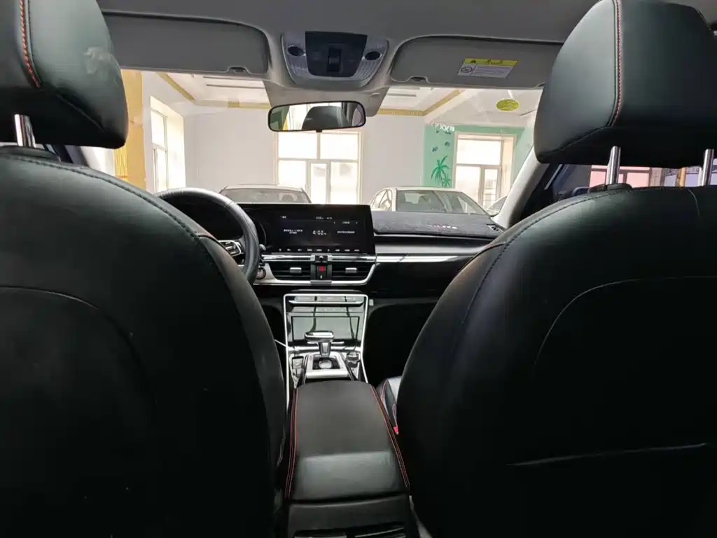 Kia KX3 2021 — фото 18