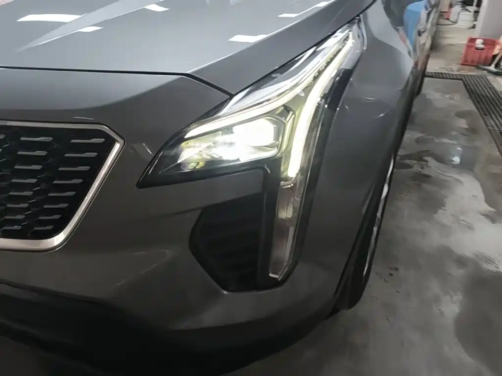 Cadillac XT4 2023 — фото 24