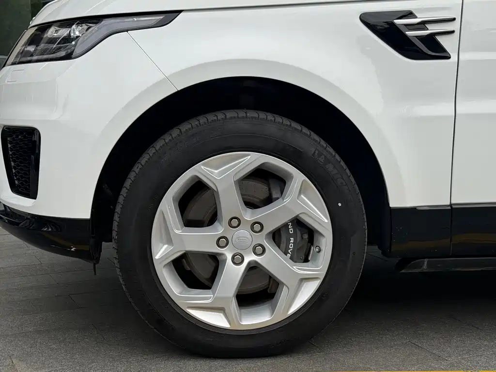 Land Rover Sport PHEV 2019 — фото 9